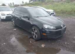 2010 VOLKSWAGEN GOLF