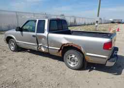 2002 GMC SONOMA SL