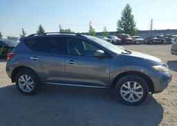 2014 NISSAN MURANO S