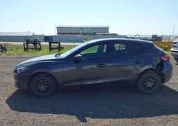 2015 MAZDA MAZDA3