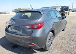 2015 MAZDA MAZDA3