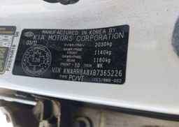 2011 KIA RONDO EX