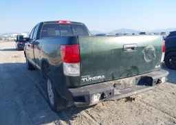 2010 TOYOTA TUNDRA DOUBLE CAB SR5