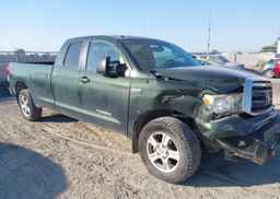 2010 TOYOTA TUNDRA DOUBLE CAB SR5