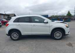 2016 MITSUBISHI RVR SE