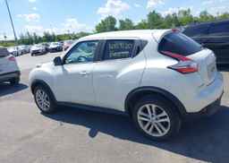 2016 NISSAN juke