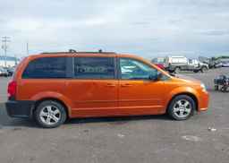 2011 DODGE GRAND CARAVAN EXPRESS