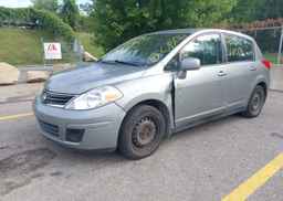 2010 NISSAN VERSA
