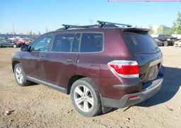2012 TOYOTA HIGHLANDER SE