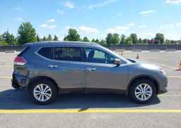 2016 NISSAN ROGUE S