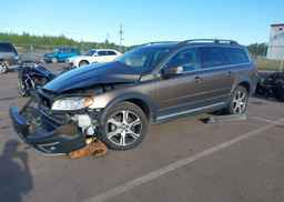 2015 VOLVO XC70 T6 PLATINUM