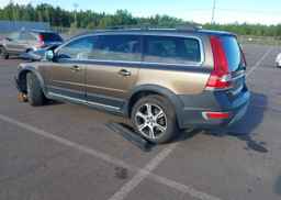 2015 VOLVO XC70 T6 PLATINUM