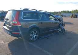 2015 VOLVO XC70 T6 PLATINUM