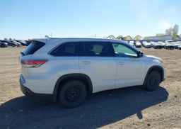 2014 TOYOTA highlander xle