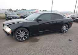 2012 DODGE CHARGER SE
