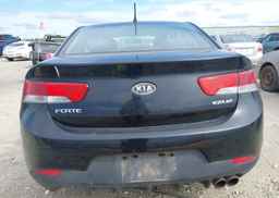 2012 KIA FORTE KOUP 2.0L EX