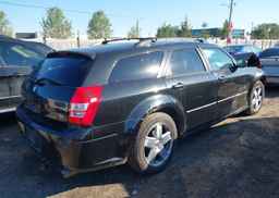 2006 DODGE MAGNUM RT