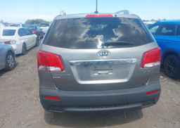 2011 KIA SORENTO EX