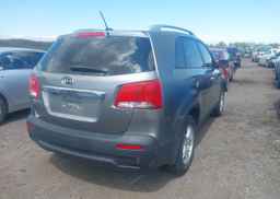 2011 KIA SORENTO EX
