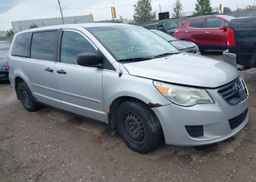 2010 VOLKSWAGEN ROUTAN TRENDLINE