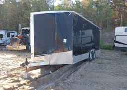 2018 TRAILER Lightning Enclosed trailer