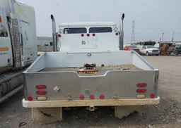 1998 FREIGHTLINER MEDIUM CONVENTIONAL FL60
