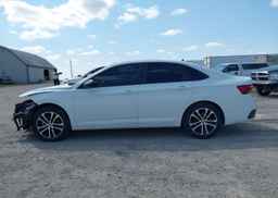 2022 VOLKSWAGEN JETTA