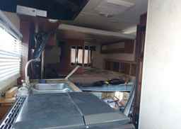 2012 FOREST RIVER EASI CARAVANE 23 Tracer