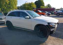 2018 MERCEDES-BENZ GLC 300 4MATIC