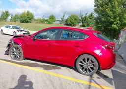 2018 MAZDA MAZDA3