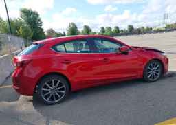 2018 MAZDA MAZDA3