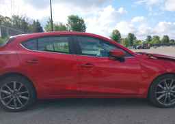 2018 MAZDA MAZDA3