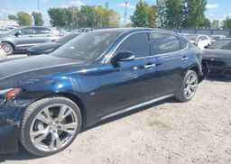 2015 INFINITI Q70L 5.6