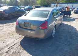 2006 NISSAN MAXIMA SE