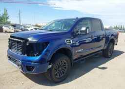 2017 NISSAN TITAN PLATINUM RESERVE