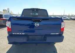 2017 NISSAN TITAN PLATINUM RESERVE