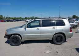 2004 TOYOTA HIGHLANDER