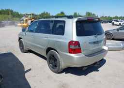 2004 TOYOTA HIGHLANDER