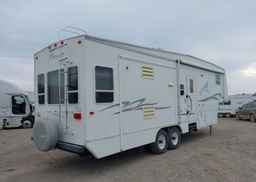 2000 FLEETWOOD PROWLER 325F