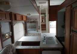 2000 FLEETWOOD PROWLER 325F