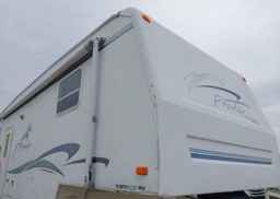 2000 FLEETWOOD PROWLER 325F
