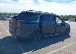 2024 KIA CARNIVAL SX