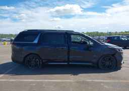2024 KIA CARNIVAL SX