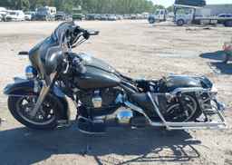 2004 HARLEY-DAVIDSON FLHTCI