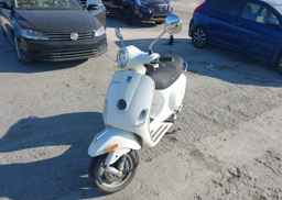 2012 VESPA LX 50