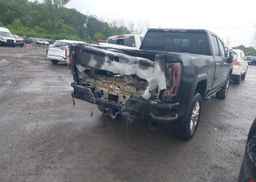 2023 GMC SIERRA K2500 DENALI