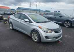 2013 HYUNDAI ELANTRA GL