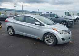 2013 HYUNDAI ELANTRA GL