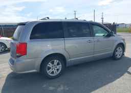 2016 DODGE GRAND CARAVAN CREW