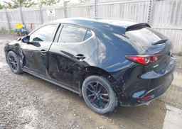 2022 MAZDA MAZDA3 GS